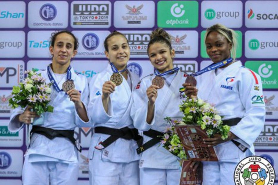 GNETO ASTRID DE L'ESBM 3e